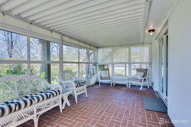 345 Clinton Avenue, North Plainfield, NJ 07063