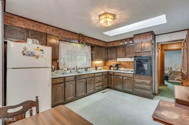 503 Locust Street, Jonesborough, TN 37659
