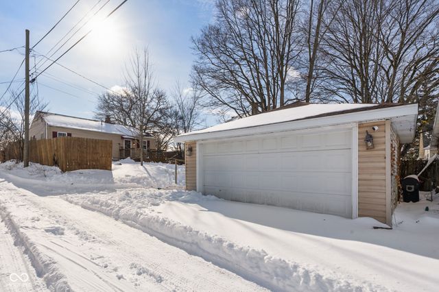 2118 Vine Street, New Castle, IN 47362