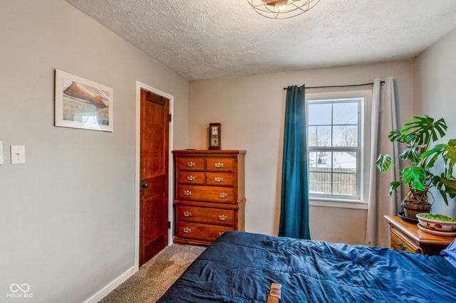 2118 Vine Street, New Castle, IN 47362