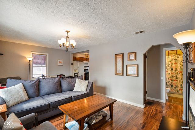 2118 Vine Street, New Castle, IN 47362