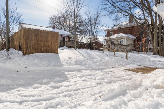 2118 Vine Street, New Castle, IN 47362