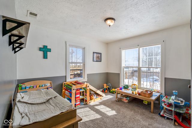 2118 Vine Street, New Castle, IN 47362