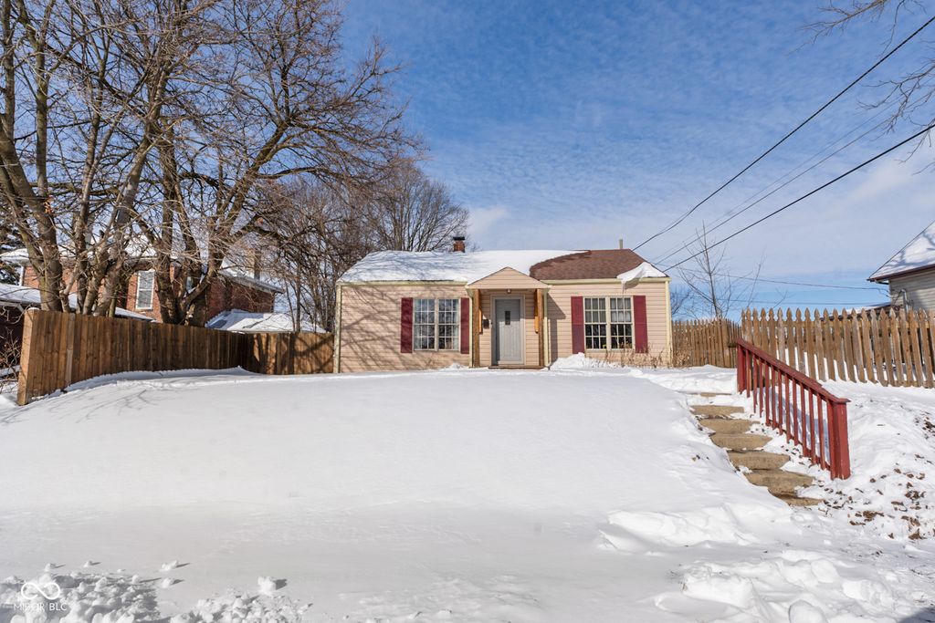 2118 Vine Street, New Castle, IN 47362