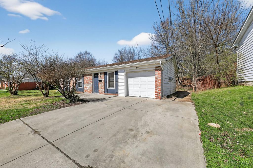 2838 Brampton Drive, Colerain Twp, OH 45251