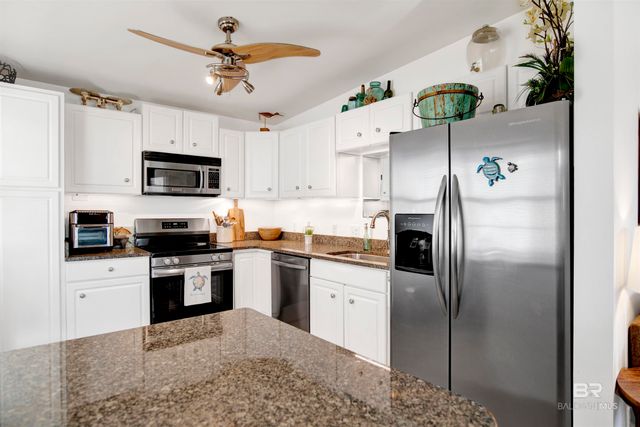 217 W 4th Avenue, Gulf Shores, AL 36542