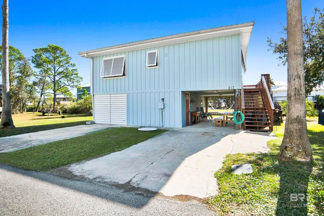 217 W 4th Avenue, Gulf Shores, AL 36542