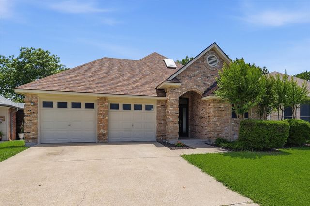 4207 Crossgate Court, Arlington, TX 76016