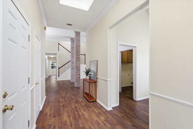 4207 Crossgate Court, Arlington, TX 76016