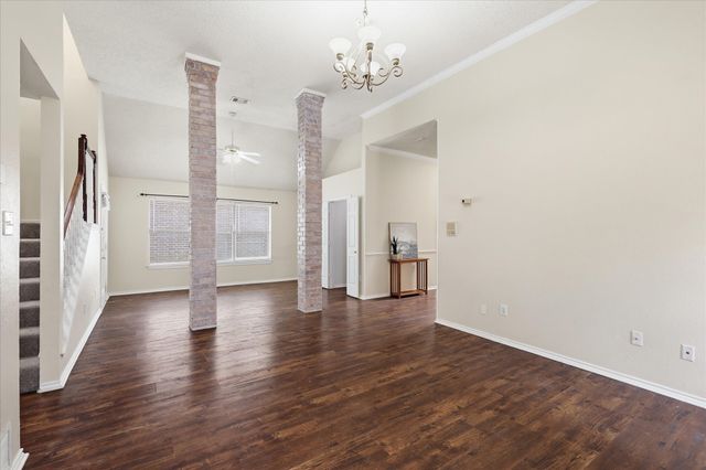 4207 Crossgate Court, Arlington, TX 76016