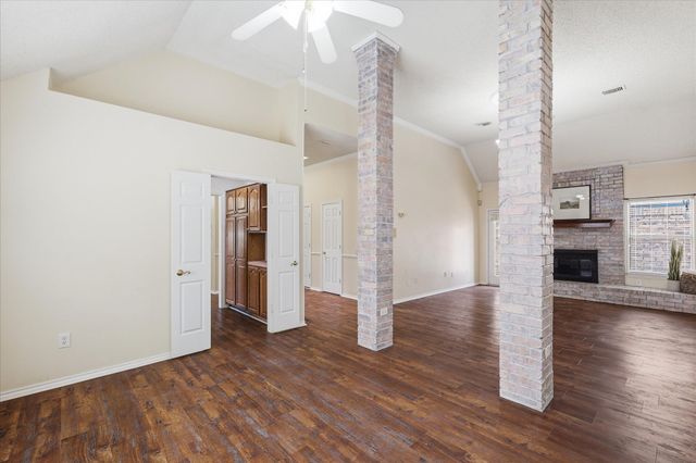 4207 Crossgate Court, Arlington, TX 76016
