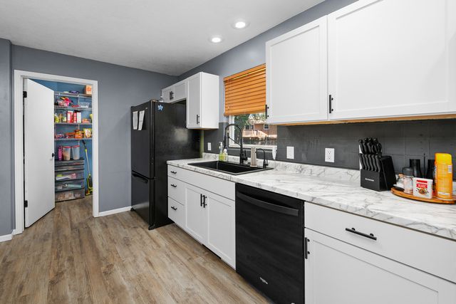 322 Sullivan Drive, Colona, IL 61241