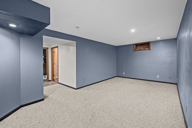 322 Sullivan Drive, Colona, IL 61241