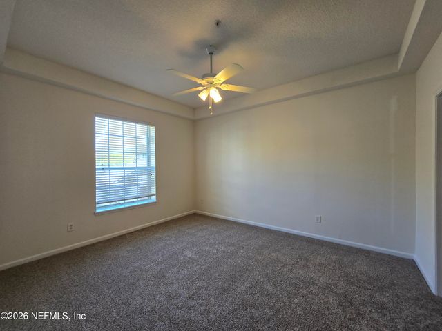 785 OAKLEAF PLANTATION Parkway 1824, Orange Park, FL 32065