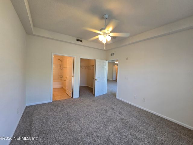 785 OAKLEAF PLANTATION Parkway 1824, Orange Park, FL 32065