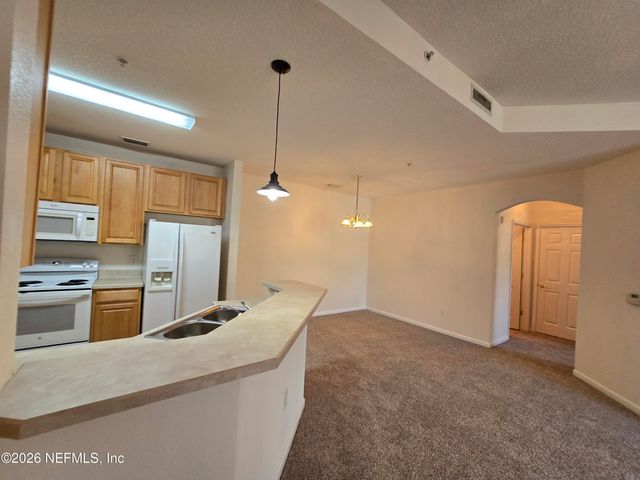 785 OAKLEAF PLANTATION Parkway 1824, Orange Park, FL 32065