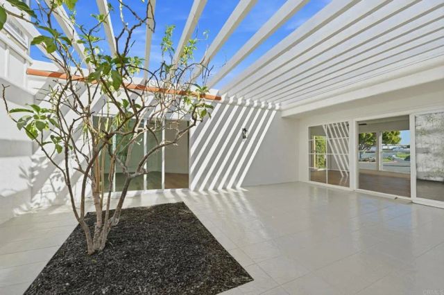 3621 Vista Campana S Unit 52, Oceanside, CA 92057