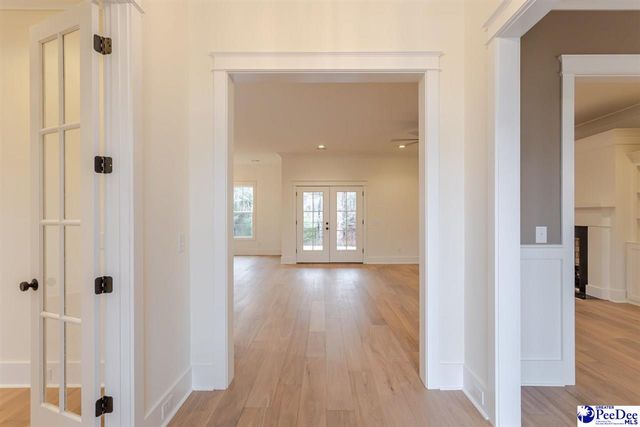 2524 Edinberg Way, Florence, SC 29501