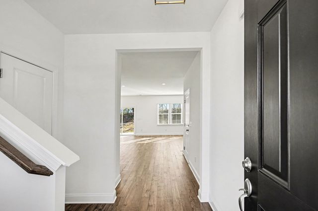 1029 Riverview Run, Madison, TN 37115