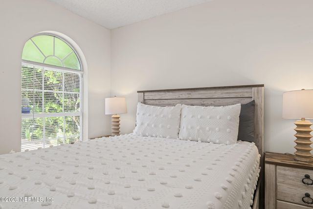 2658 SAM HOUSTON Place, Jacksonville, FL 32246