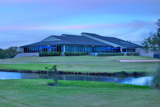 4311 Pebble Beach Drive, League City, TX 77573