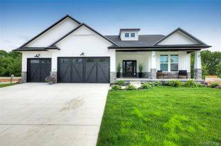 MOH 121 Gambrel Lane, Marion Township, MI 48843