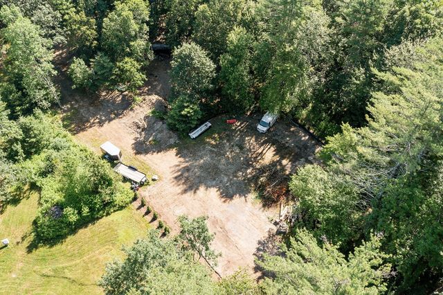 111 Squannacook Rd, Shirley, MA 01464