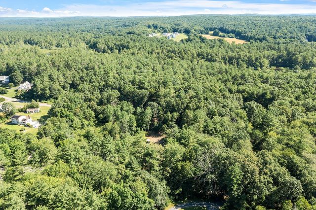111 Squannacook Rd, Shirley, MA 01464