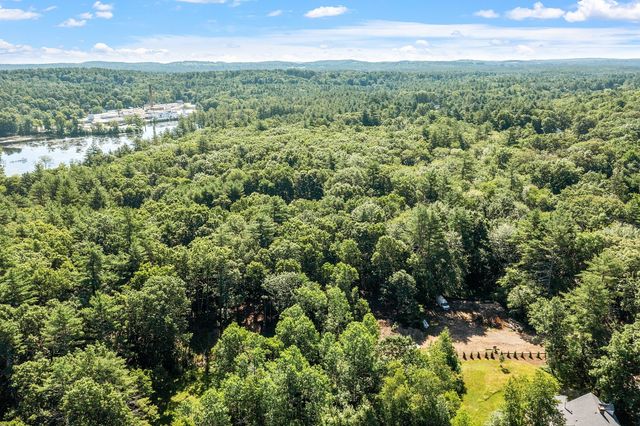111 Squannacook Rd, Shirley, MA 01464
