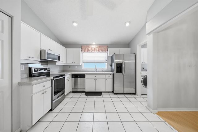 8051 THATCH TERRACE, Hudson, FL 34667