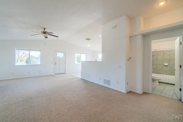 2425 Atlanta Ave, Pueblo, CO 81003