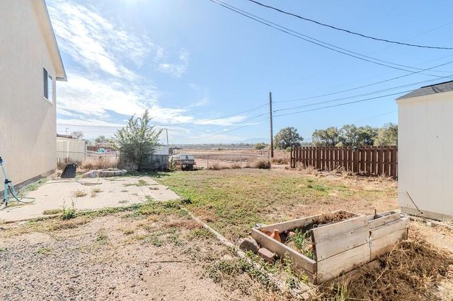 2425 Atlanta Ave, Pueblo, CO 81003