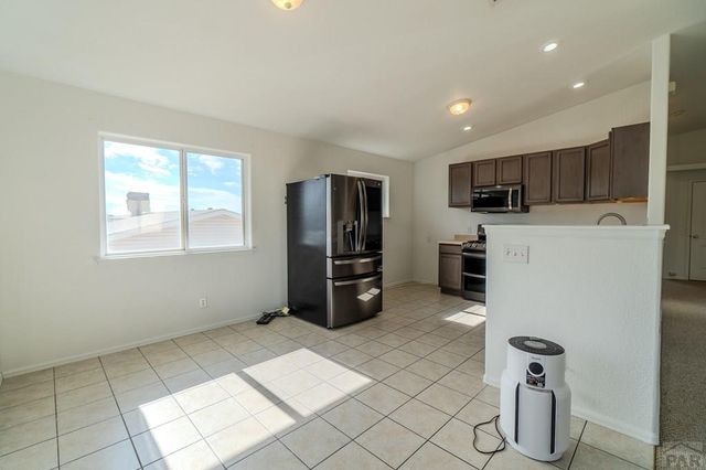 2425 Atlanta Ave, Pueblo, CO 81003