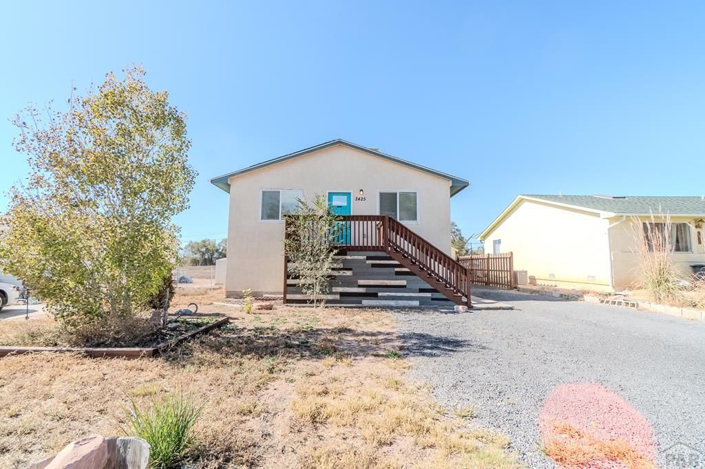 2425 Atlanta Ave, Pueblo, CO 81003