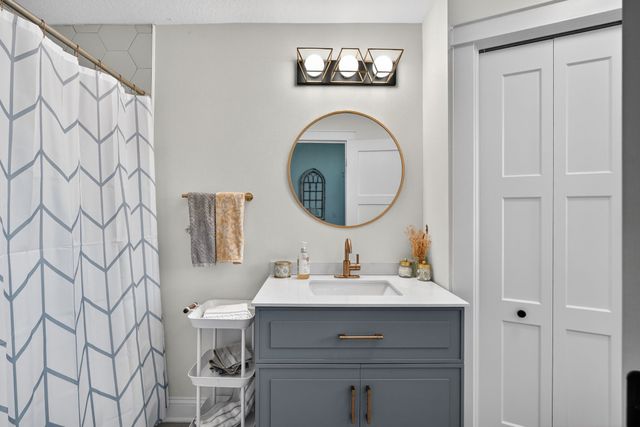 6432 50th Avenue, Norwalk, IA 50211