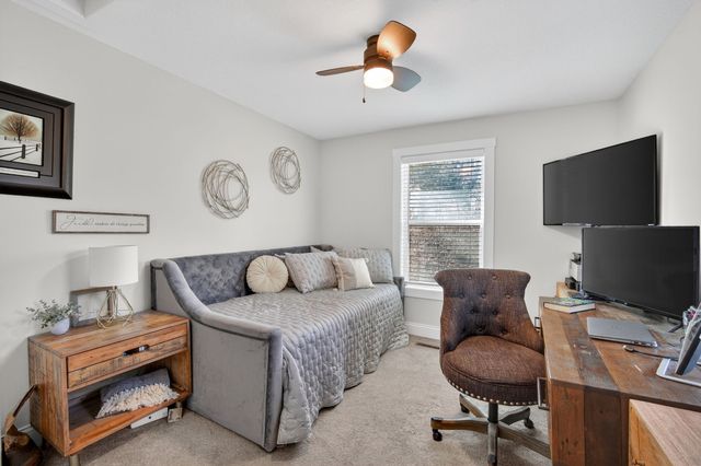 6432 50th Avenue, Norwalk, IA 50211