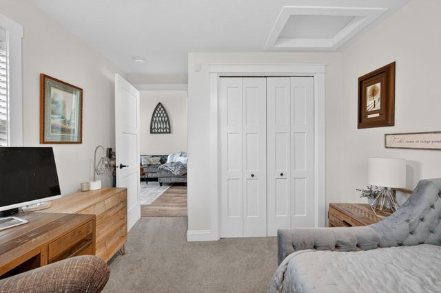 6432 50th Avenue, Norwalk, IA 50211