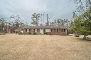 8113 S 22 HWY, Michie, TN 38357