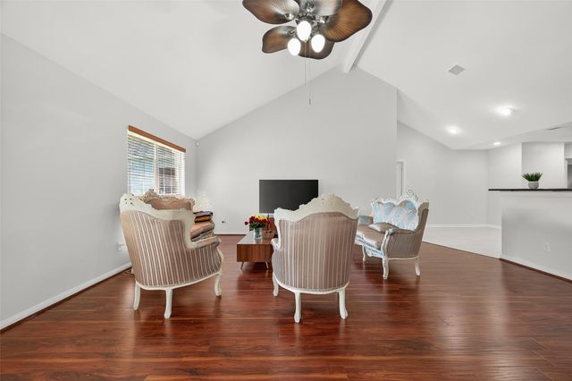 11406 Harris Avenue, Pearland, TX 77584