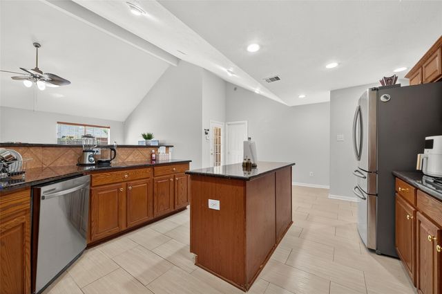 11406 Harris Avenue, Pearland, TX 77584