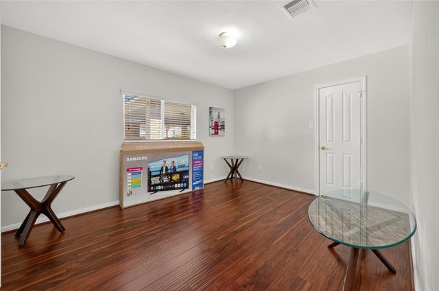 11406 Harris Avenue, Pearland, TX 77584