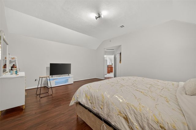 11406 Harris Avenue, Pearland, TX 77584