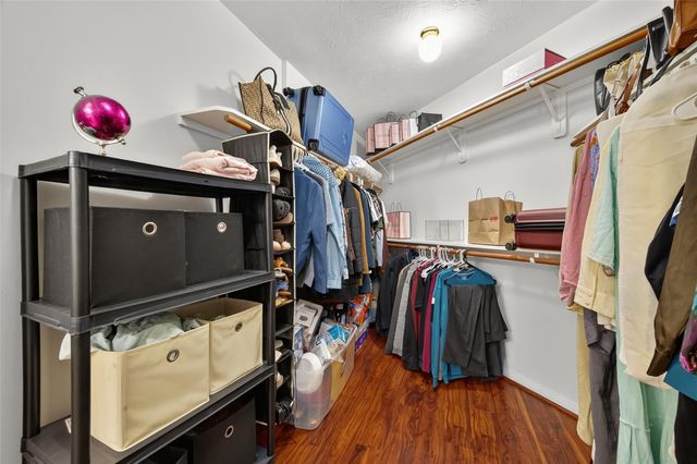 11406 Harris Avenue, Pearland, TX 77584