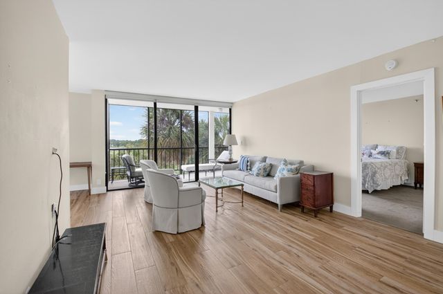 6845 Willow Wood Drive 3041, Boca Raton, FL 33434