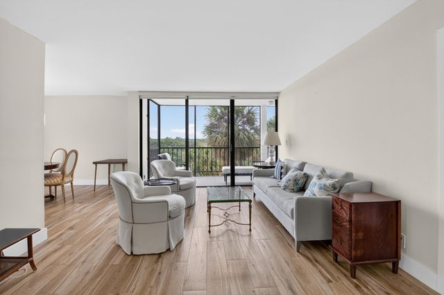 6845 Willow Wood Drive 3041, Boca Raton, FL 33434