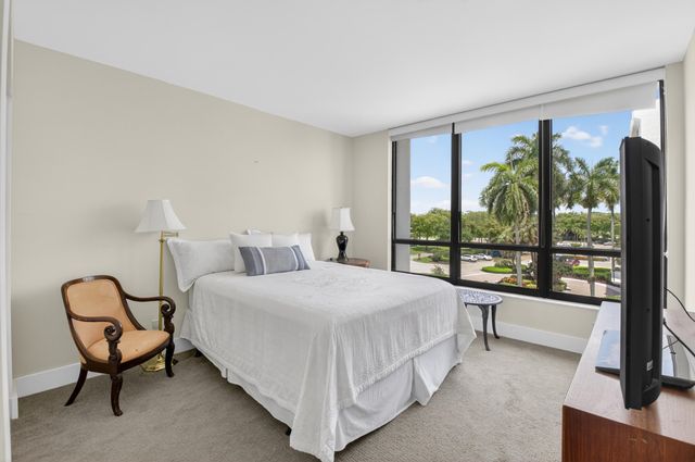 6845 Willow Wood Drive 3041, Boca Raton, FL 33434