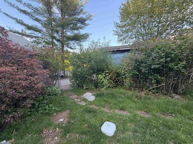 399 Gonic Road, Rochester, NH 03839