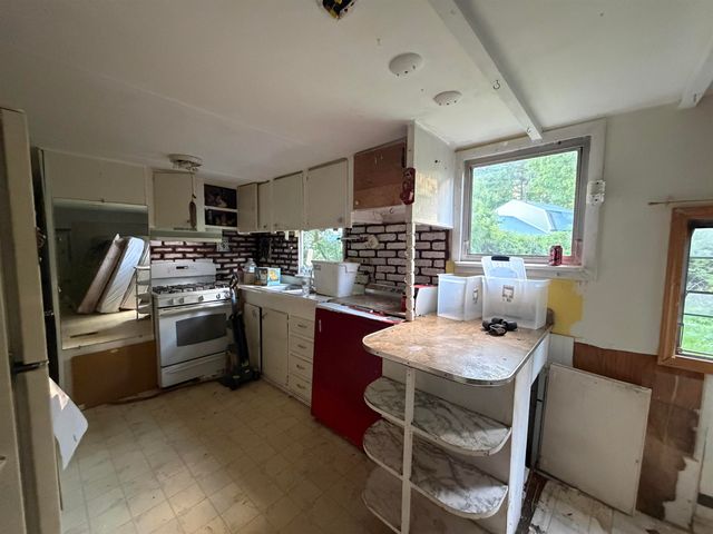 399 Gonic Road, Rochester, NH 03839
