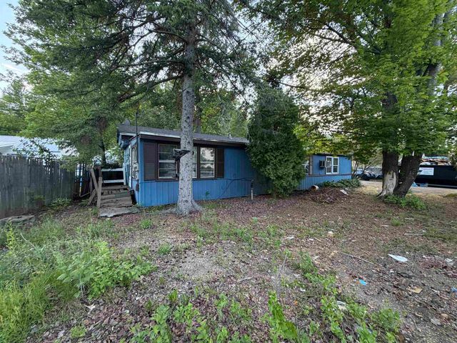 399 Gonic Road, Rochester, NH 03839