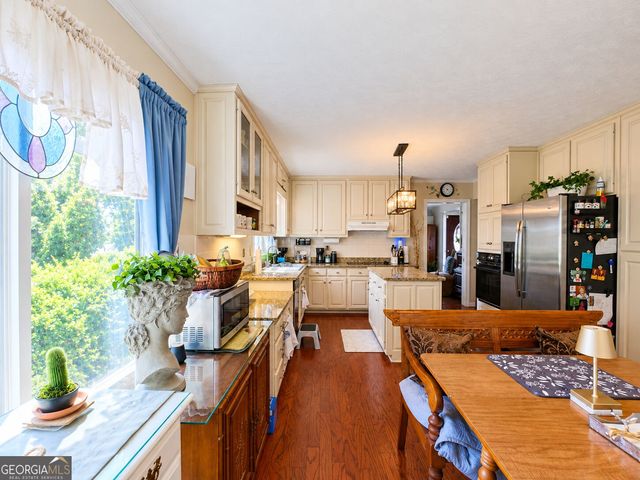4750 Meadowlark Drive SE, Conyers, GA 30094